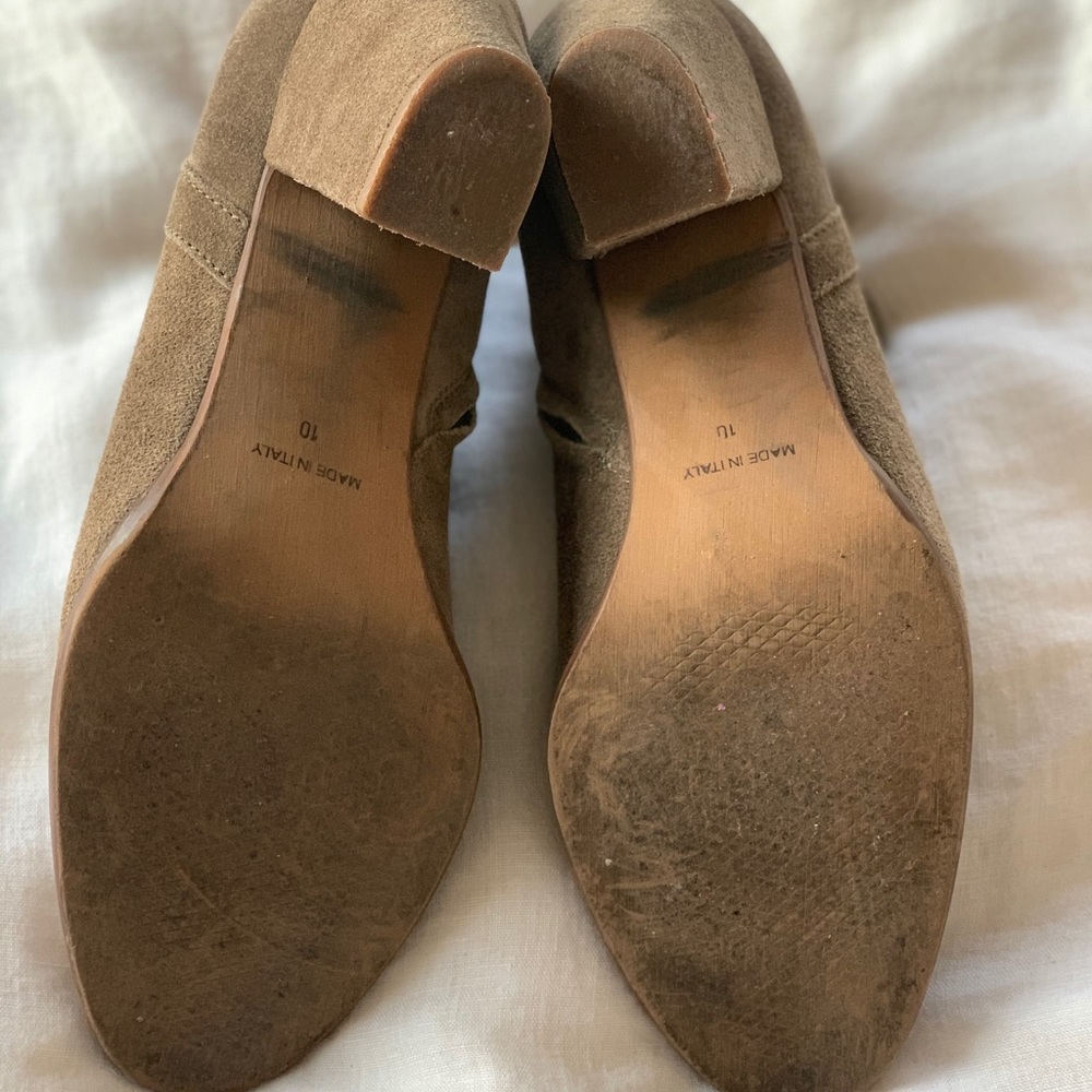 Madewell olive suede booties - Picture 3 of 6